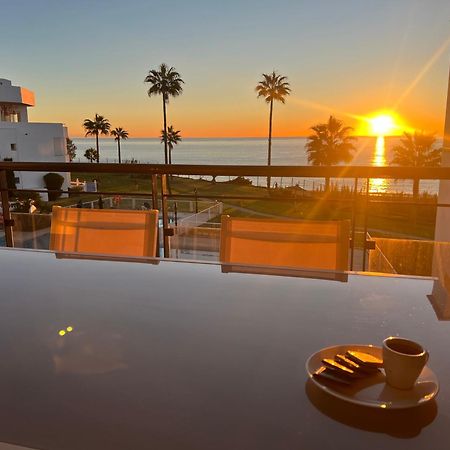 Sunrise Beach Front - Casares Del Mar Экстерьер фото