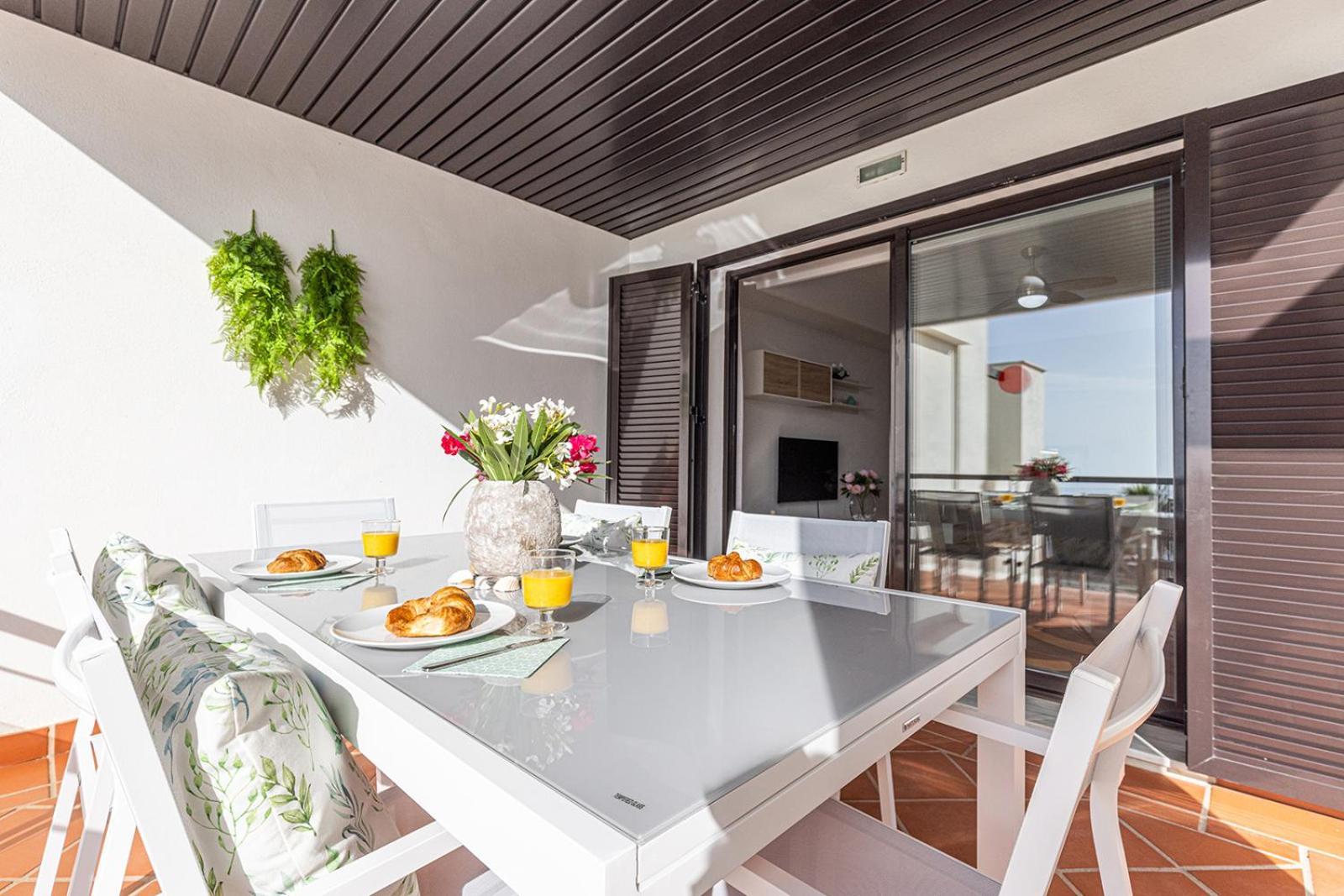 Sunrise Beach Front - Casares Del Mar Экстерьер фото