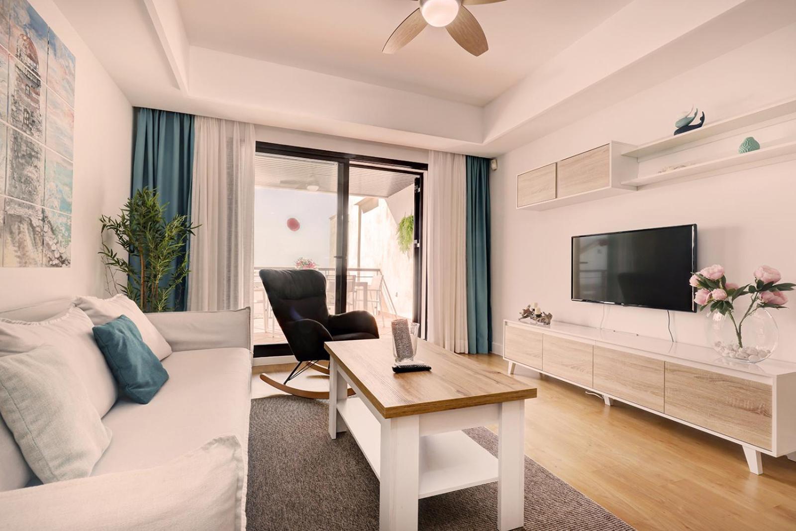 Sunrise Beach Front - Casares Del Mar Экстерьер фото