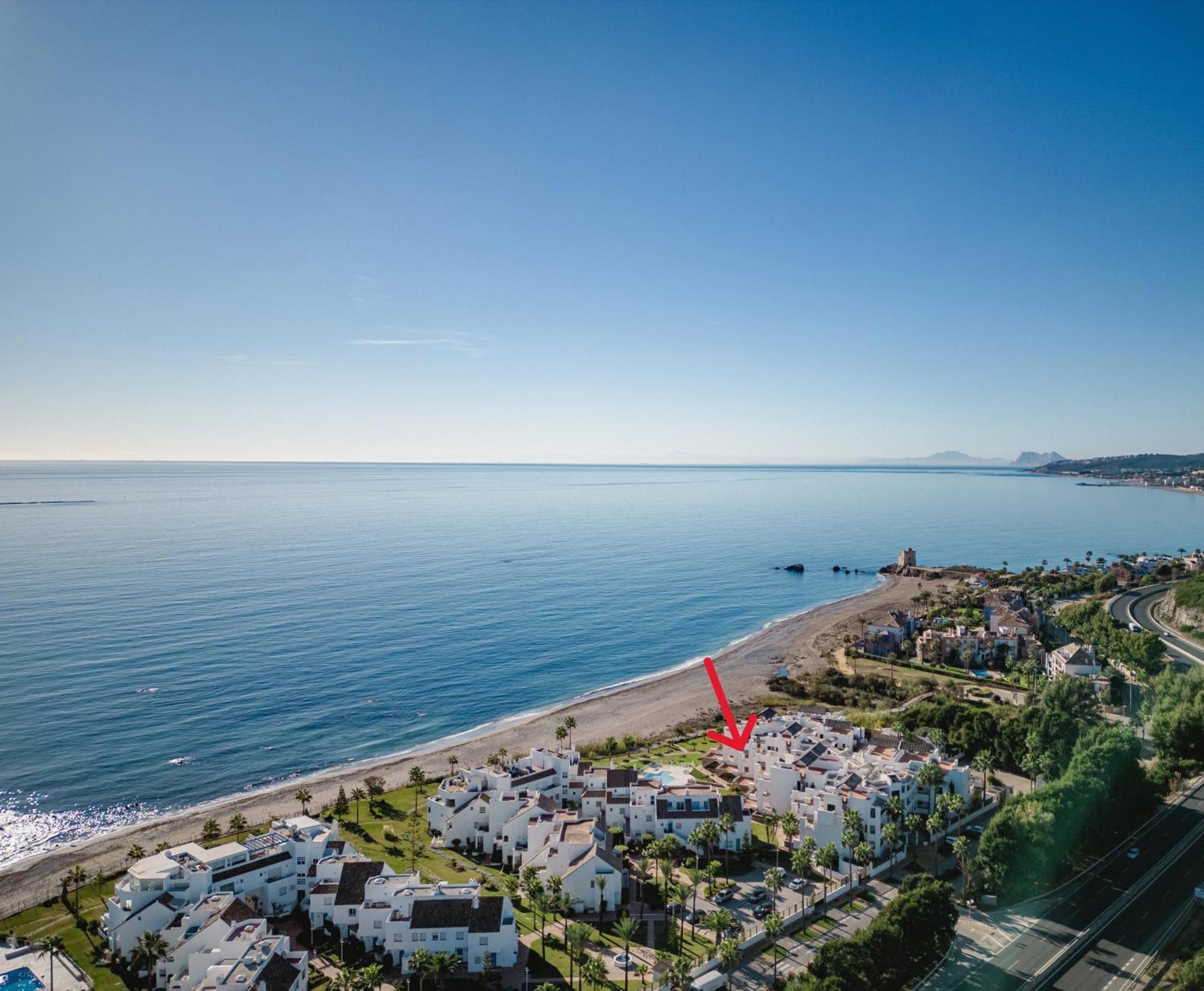 Sunrise Beach Front - Casares Del Mar Экстерьер фото